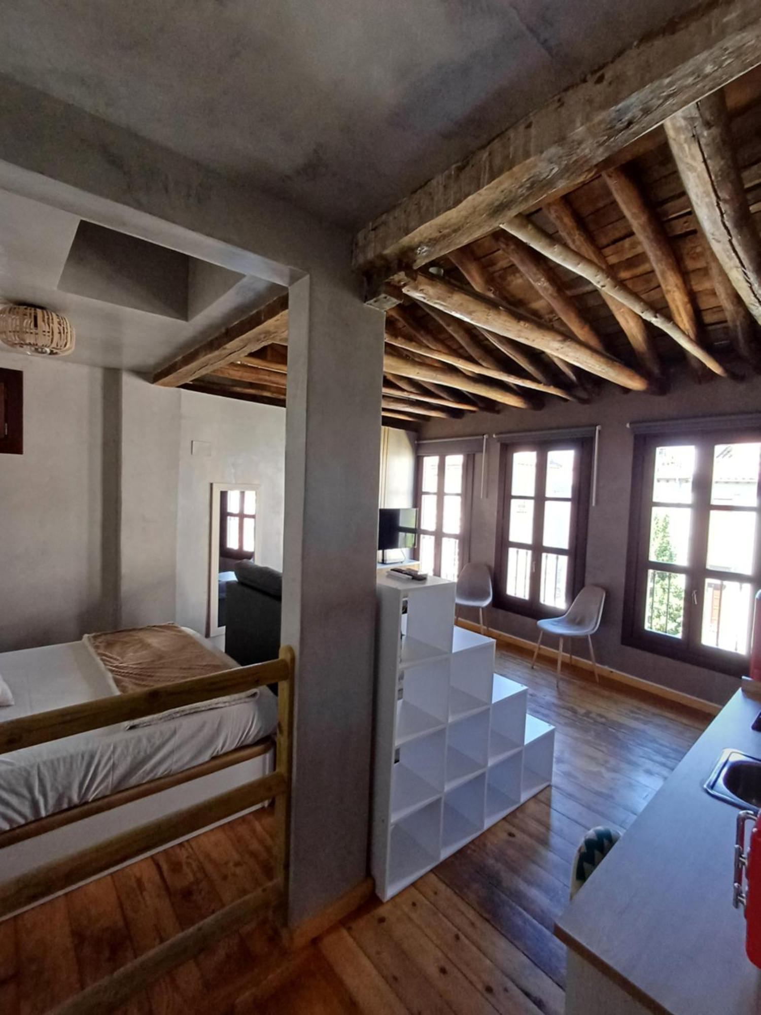 Atiko Apartament *